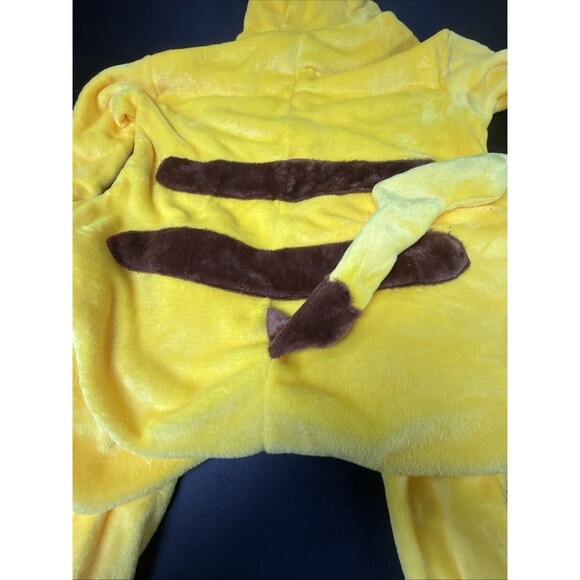 Unisex Pikachu Adult Deluxe Costume/Pajamas Medium Yellow - Picture 9 of 9